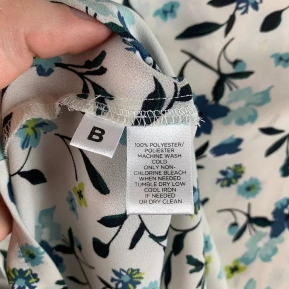 Loft floral womens business Blouse size small bell cuffs - Picture 5 of 5